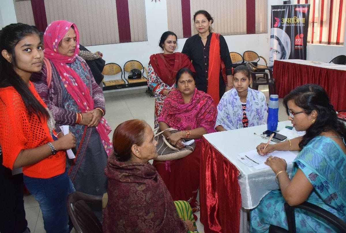 Amar Ujala Aparajita Campaign Health Camp in Agra