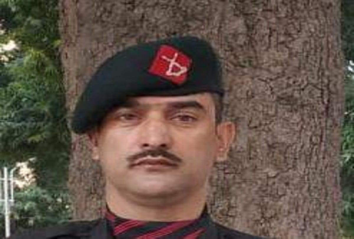 eccounter in shopian, jammu and kashmir