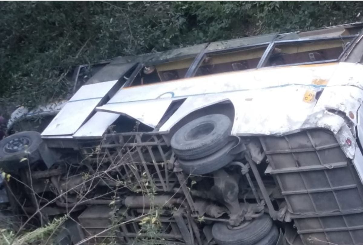 Himachal Pradesh Tourist bus accident Junga Sadhupul Road Shimla