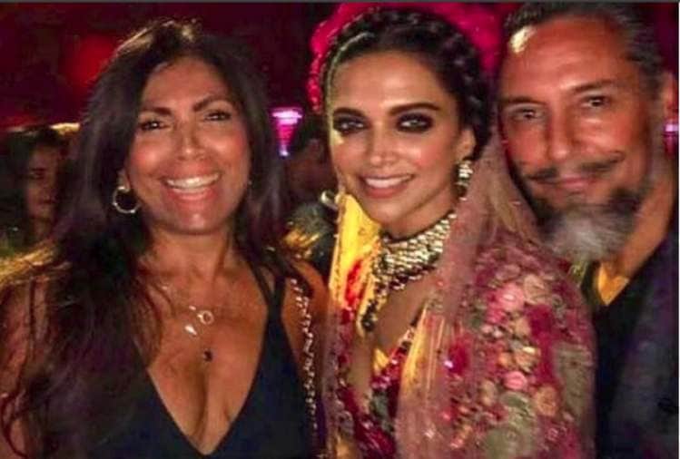 deepika padukone and ranveer singh dj night party deepveer dancing video viral