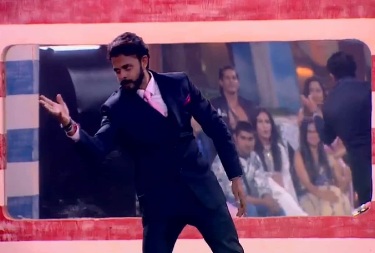 bigg boss sreesanth danced in the house before naagin starcast