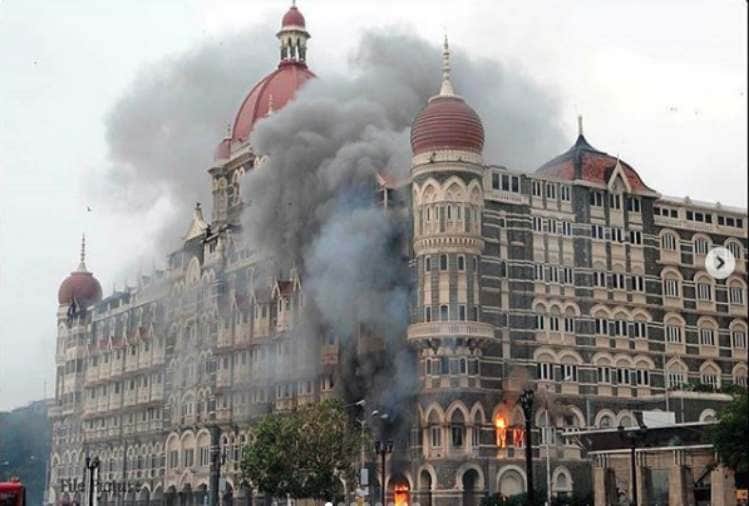 26/11 mumbai attack amitabh bachchan to vivek oberoi pay tribute