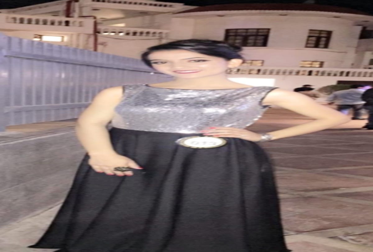 Anjani of himachal won the title of Global Miss India Elegant