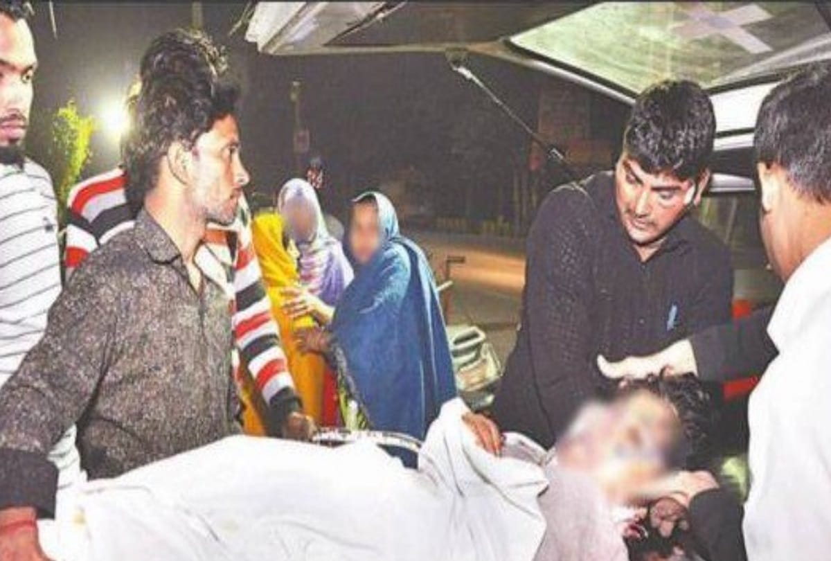 this is how ghaziabad man brutally attacked lady, will shock to know his barbaric action