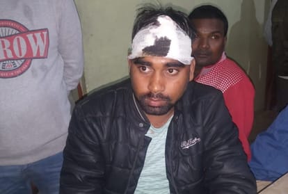 property dealer and his son shoot a man in lucknow