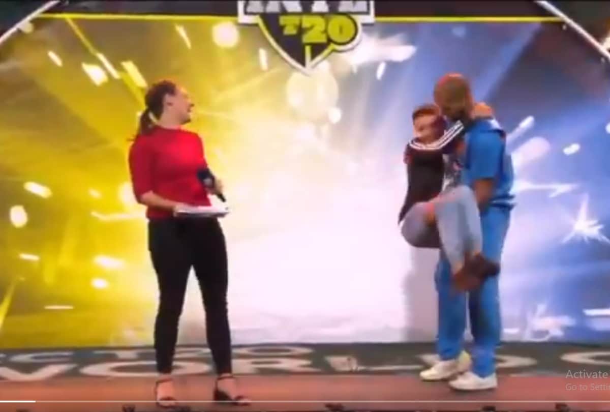 VIDEO: Shikhar Dhawan celebrates the Man of the Series award in his unique style