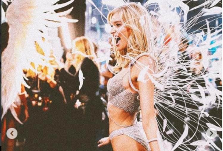 elsa hosk ramp walk in expensive bikini worth rupee 7 crore