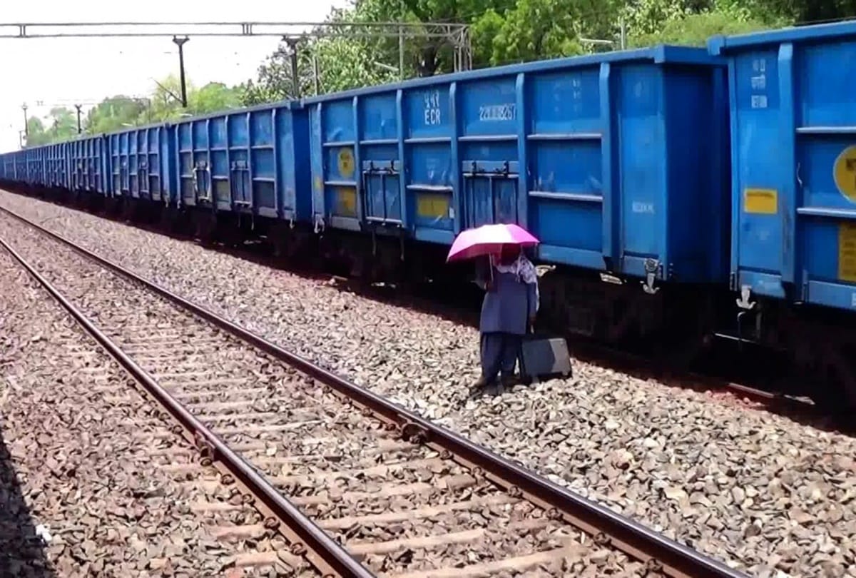 Rs 1200 crore loss to Railways due to protests against farm laws in Punjab