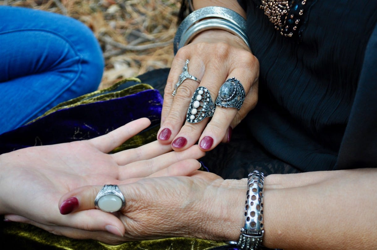 best palmistry tips and foreign travel line in your hand