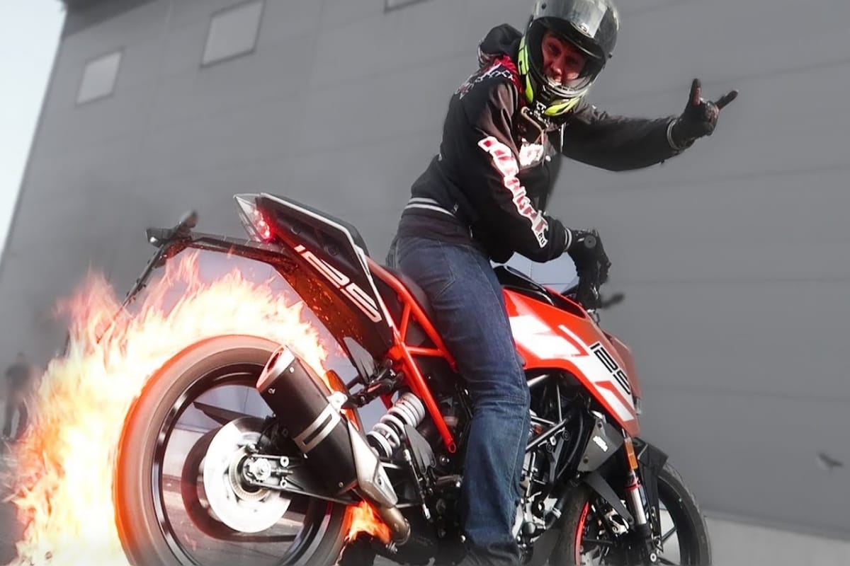 pakistan is selling indian bike after changing the name