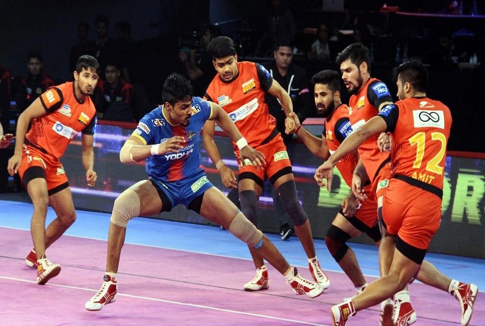 Bengaluru Bulls beat U.P.Yoddha by 37-27 in pro kabaddi 2018