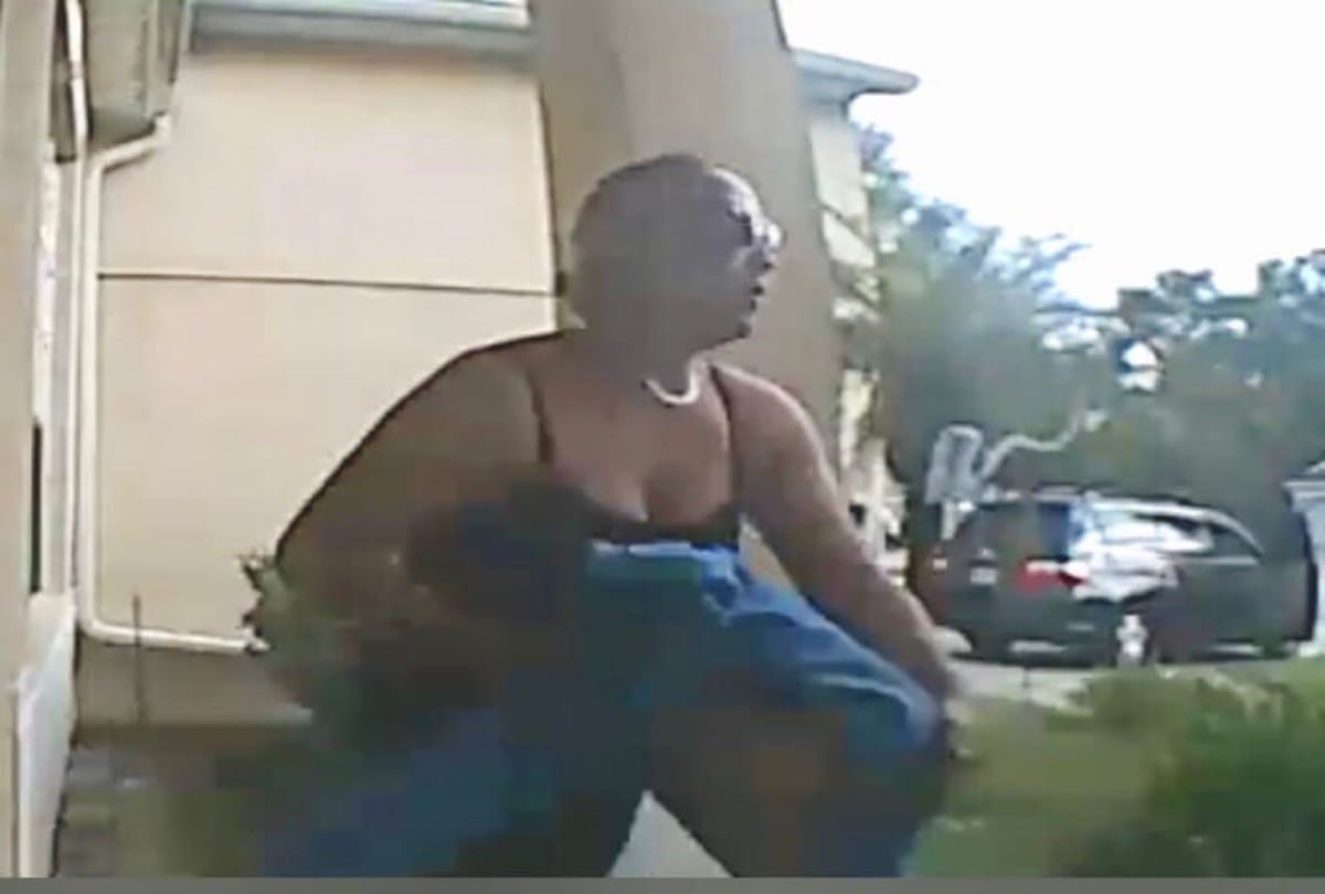 Weird Story Strange Thief Woman Steals Package Full Of Super Worms Viral Video