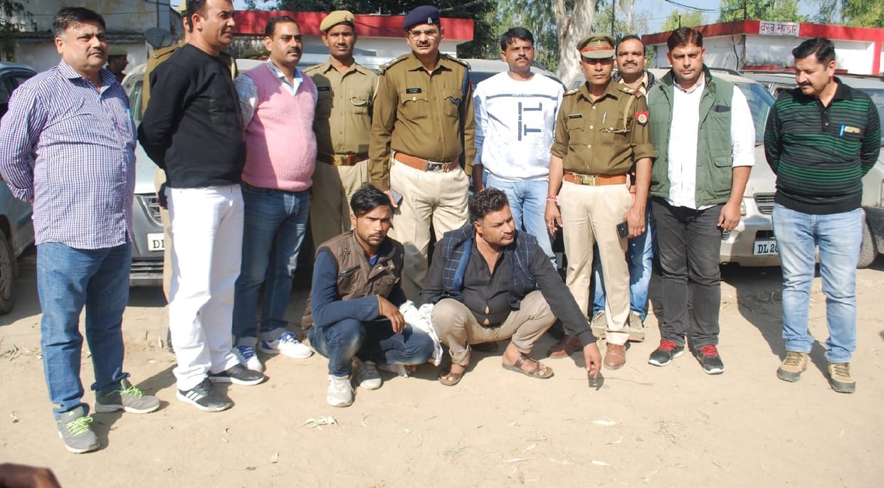 Interstate vehicle thief gang busted, two arrested