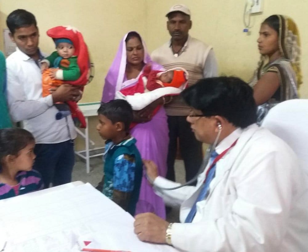 Children coming into the gut of pneumonia in the abdomen