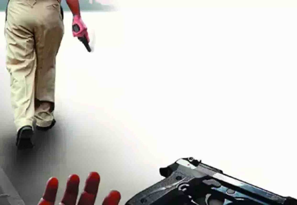Half Encounter By Police in kanpur