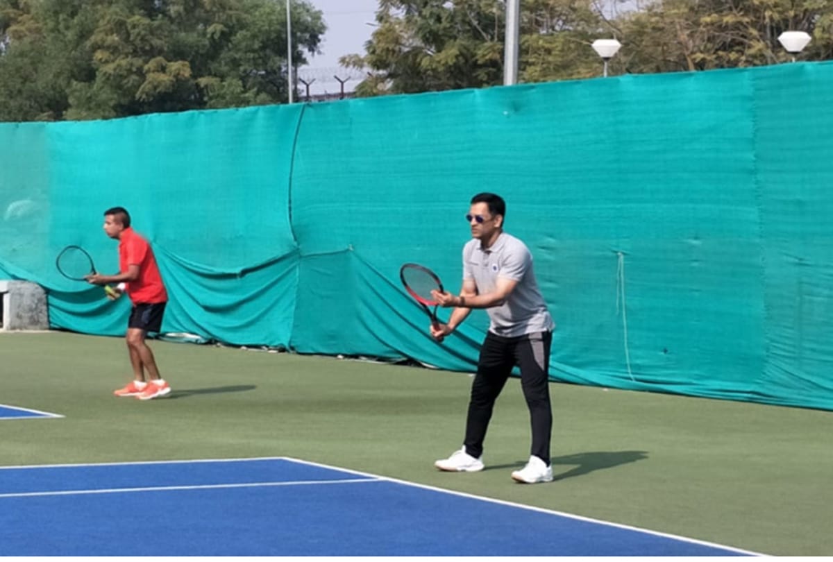 MS Dhoni participate in Ranchi tennis tournament
