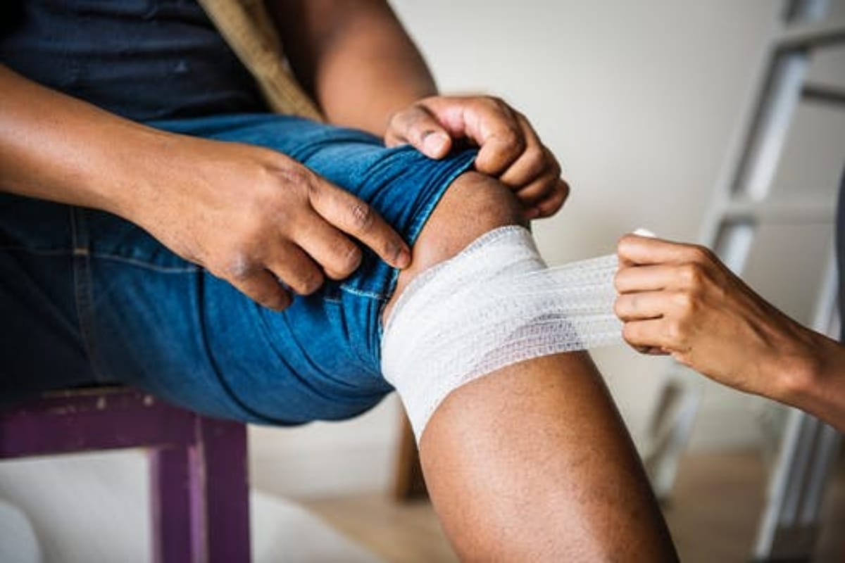 First aid to patients by health care students in himachal