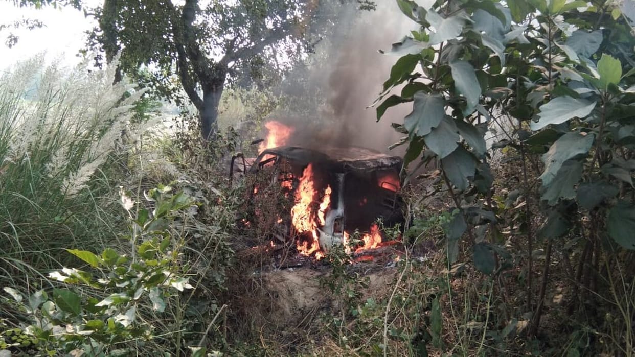 scarpio accident in mau three person killed