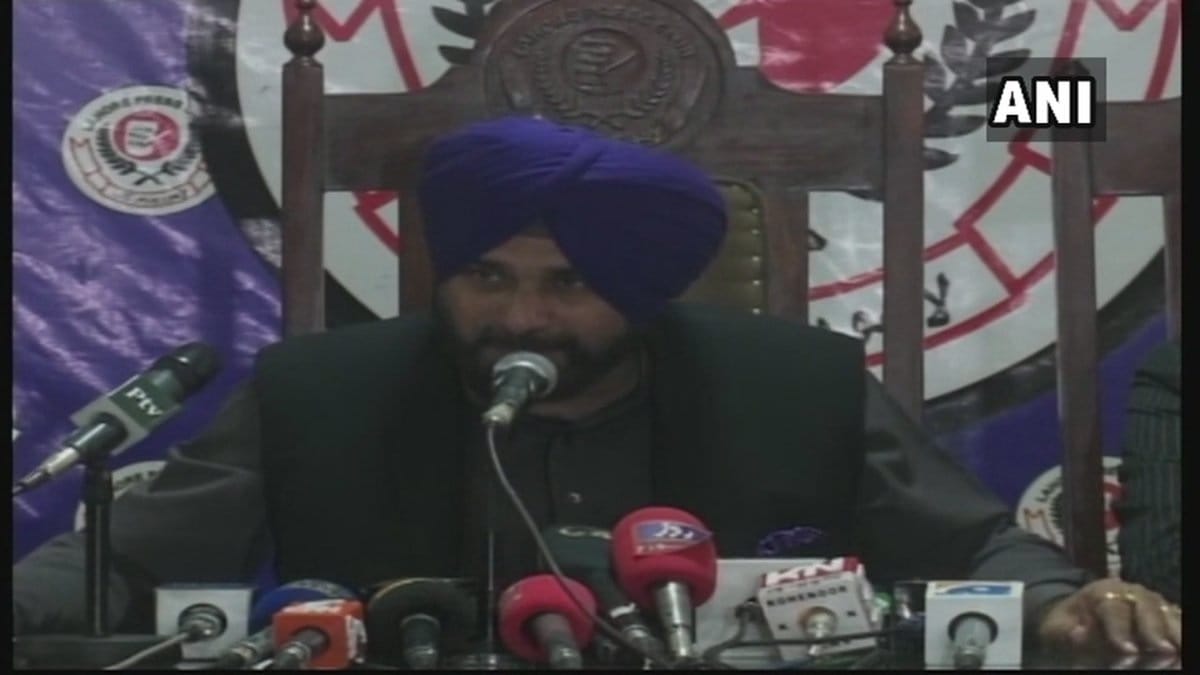 Navjot Singh Sidhu in Lahore on Kartarpur Corridor