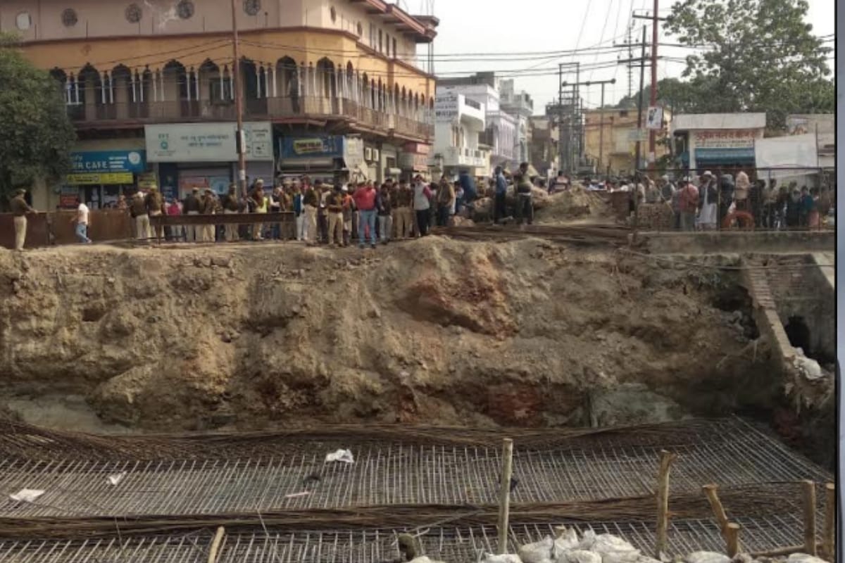 two worker died after the collapse of the bridge under construction in Saharanpur