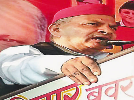 Congress and BJP bourgeois parties in farrukhabad