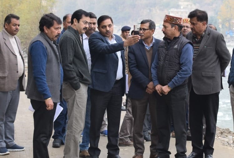 केंद्रीय टीम ने ली नुकसान की रिपोर्ट