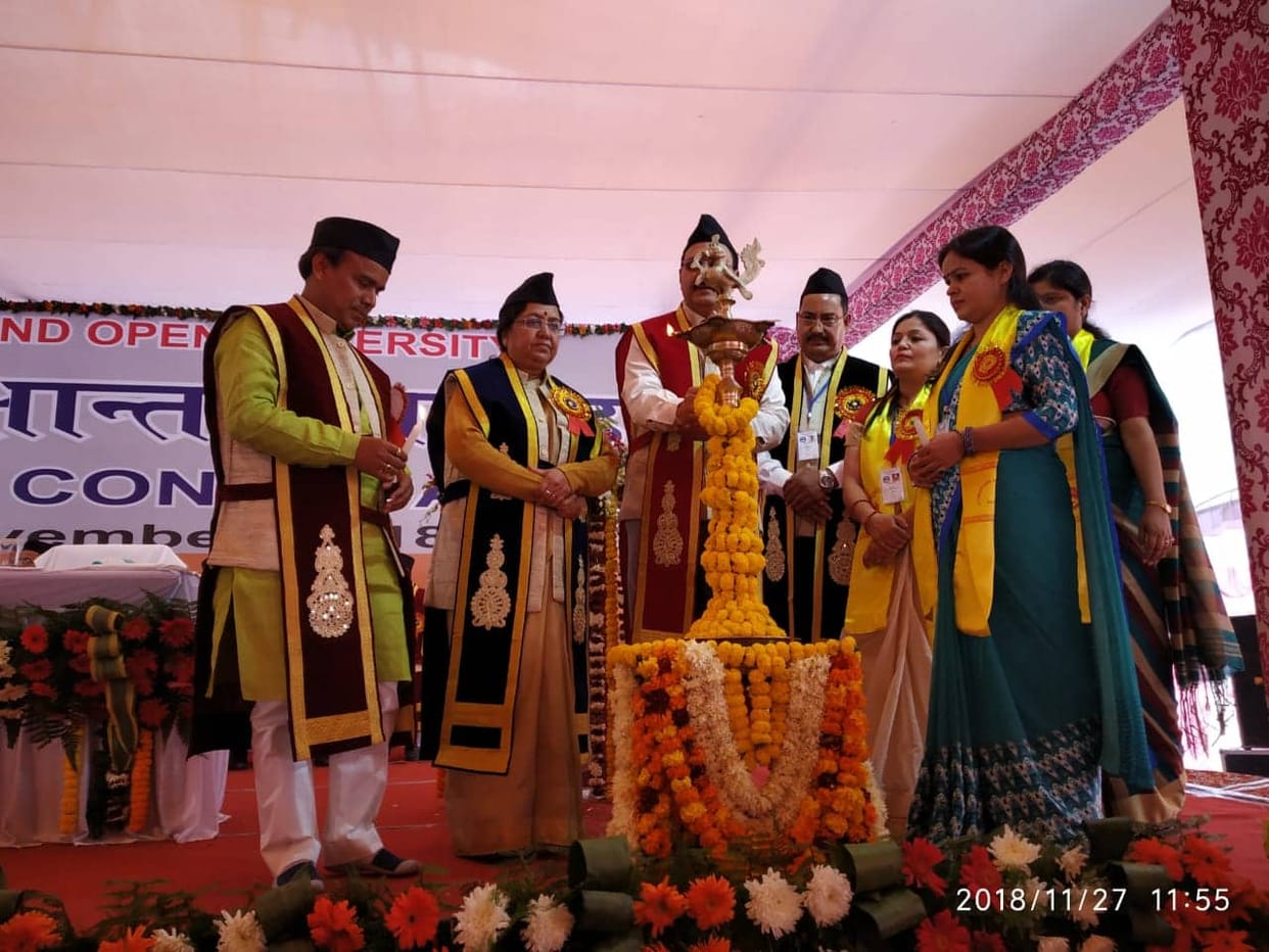 uou convocation 2018 governor baby rani maurya inaugurated
