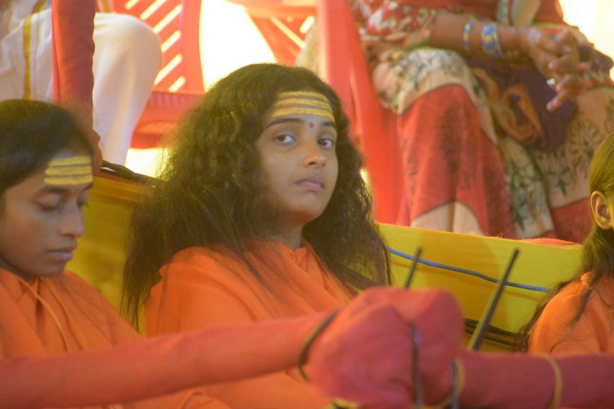 Girl left job of google and became sadhvi