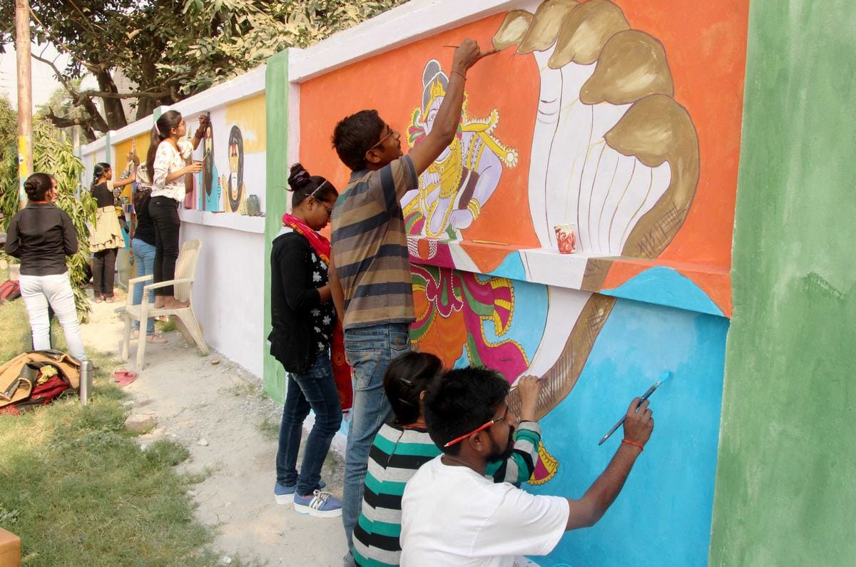 Student gave message by wall painting to protect environment