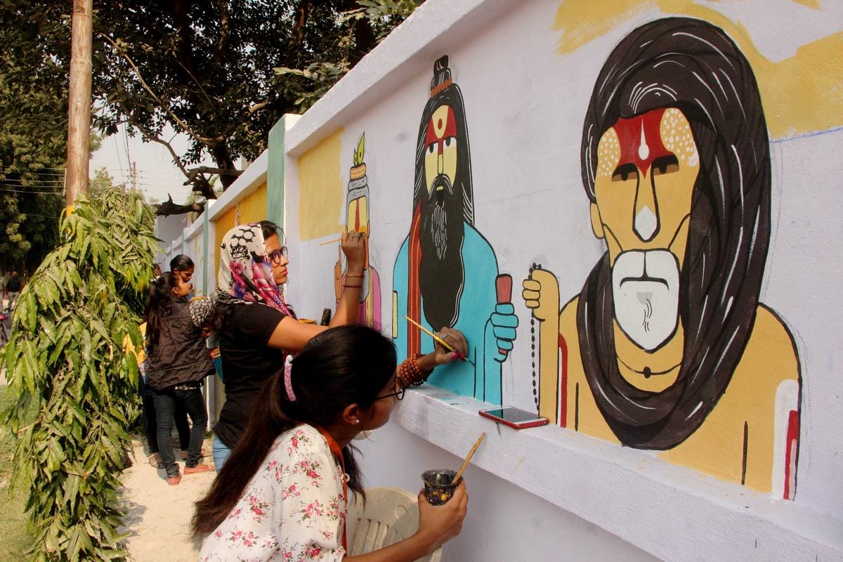 Student gave message by wall painting to protect environment