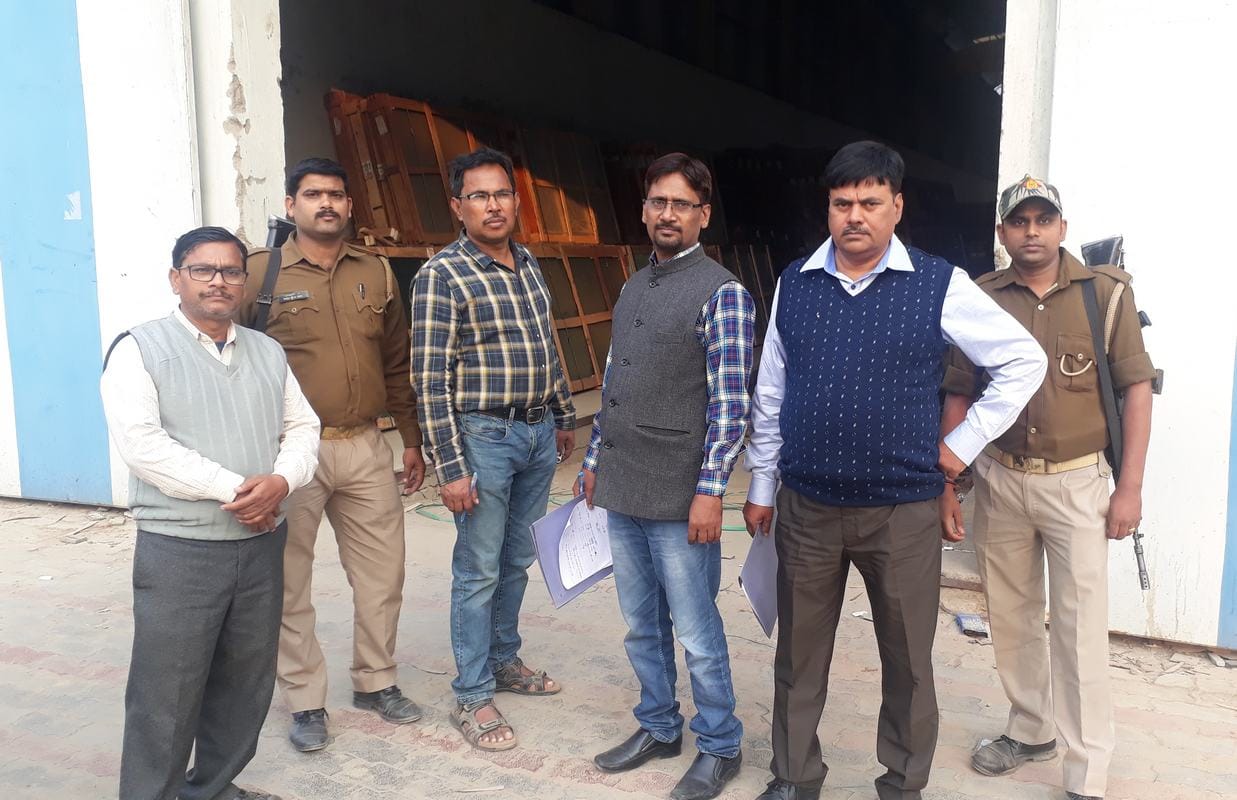 income tax survey at plywood and ware house businessman in varanasi