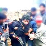 आतंकी अरशिद उल हक को फरार होने में मदद करते पत्थरबाज