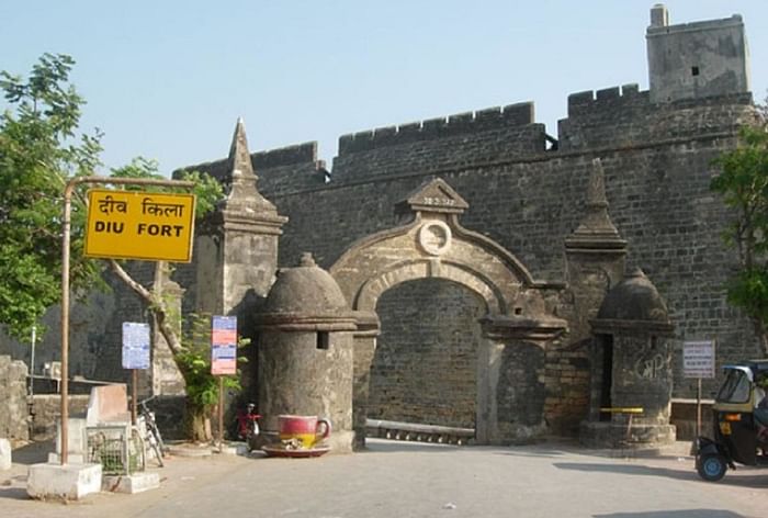 Jail Situated in daman and diu where only one prisoner Imprisonment