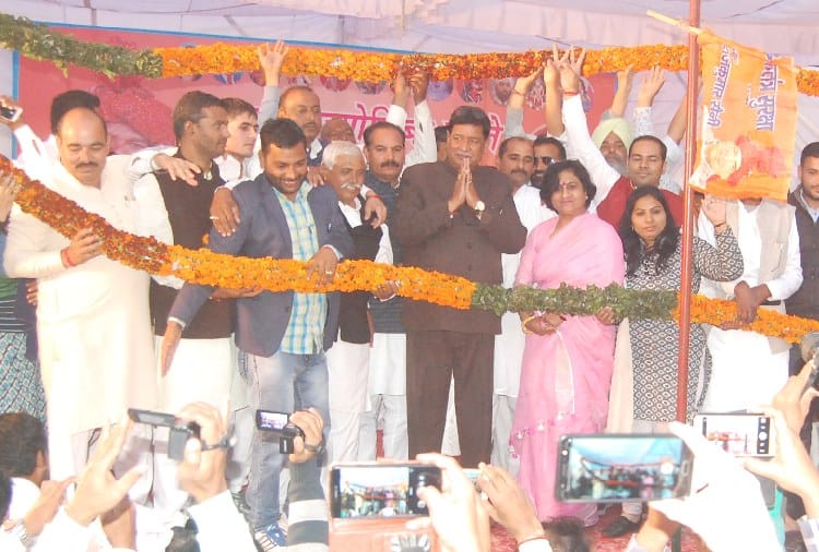 rajkumar saini targets on chautala family clash