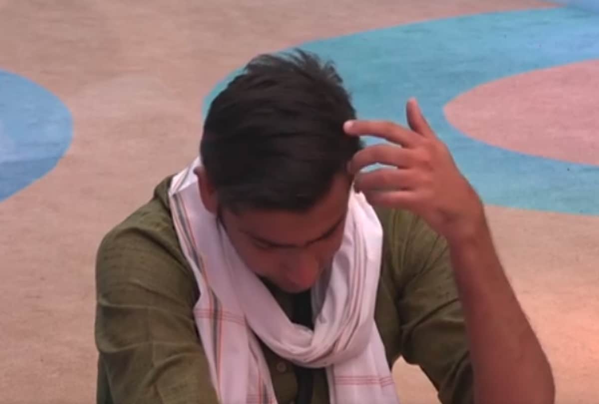 bigg boss 12 romil choudhary and surabhi rana fighting after luxury bugdet task