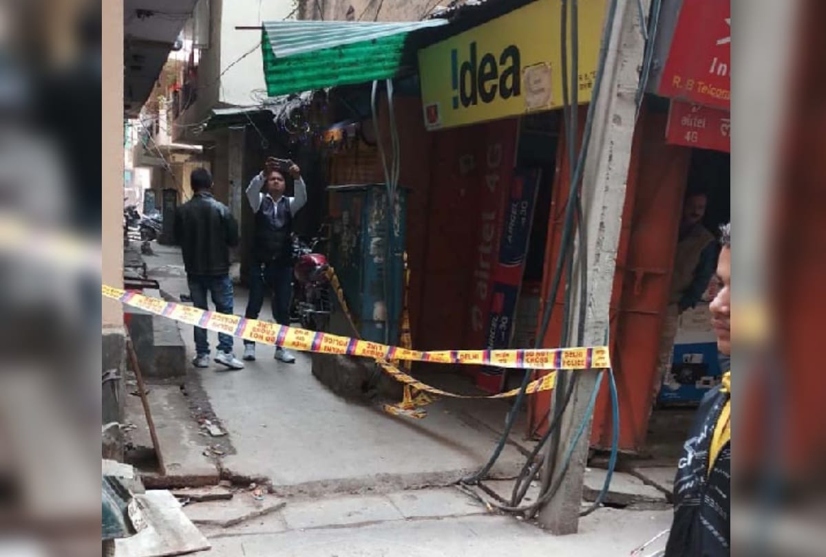 Double murder By Group Boys in delhi shalimar area