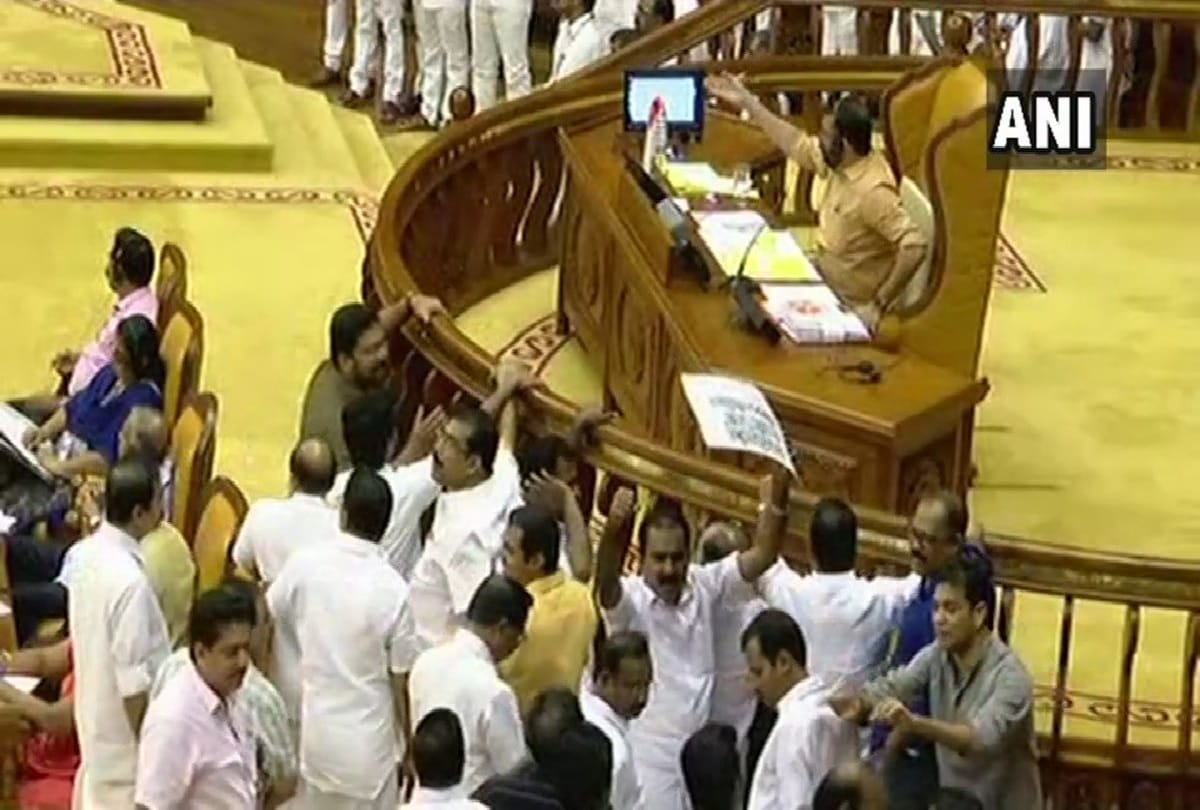 Congress MLAs protest in the well of Kerala assembly over Sabarimala Temple issue