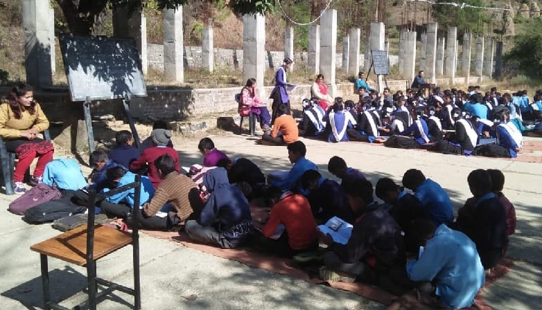 Compulsion to teach children under open sky