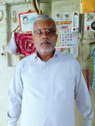 Murder, including the son of the sacked soldier, eyes out