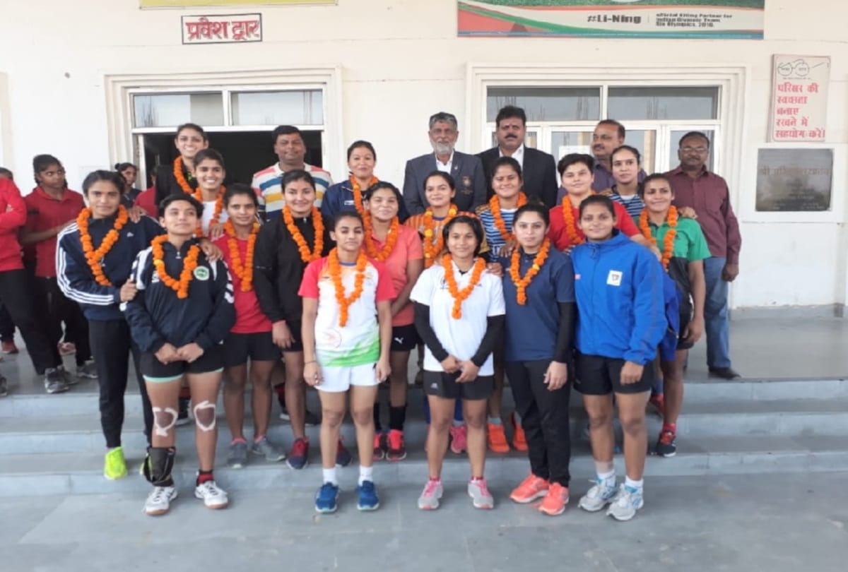 Manika Pal of Himachal selected for Indian Women Handball Team