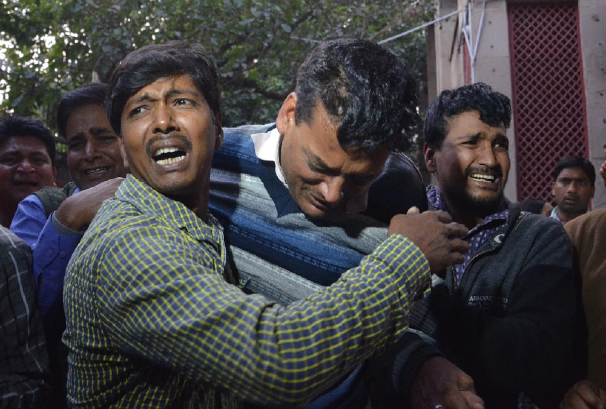 One student died in road accident at north Delhi