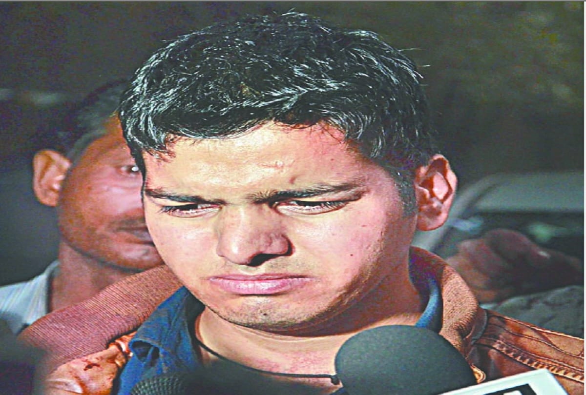 One student died in road accident at north Delhi
