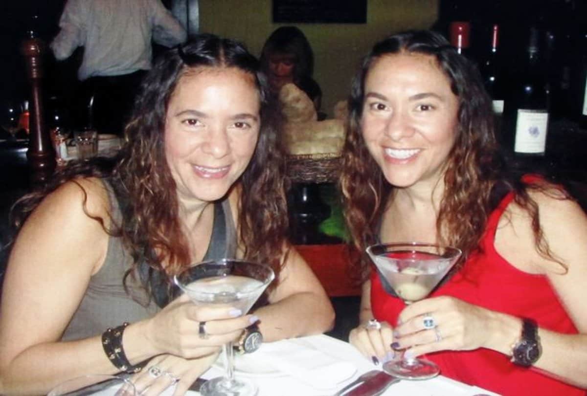 twin sister cannot live with each other and share same boyfriend