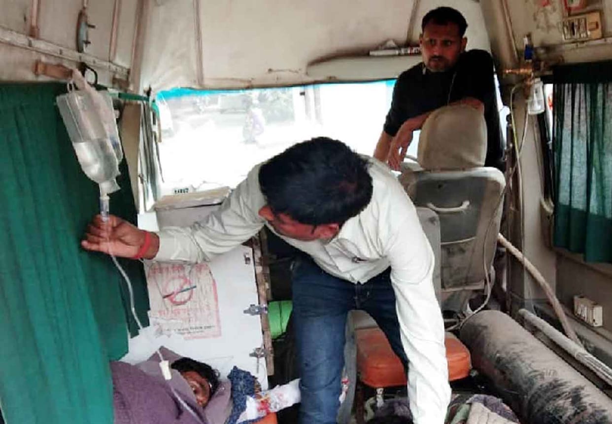 mother set fire with her children in hamirpur
