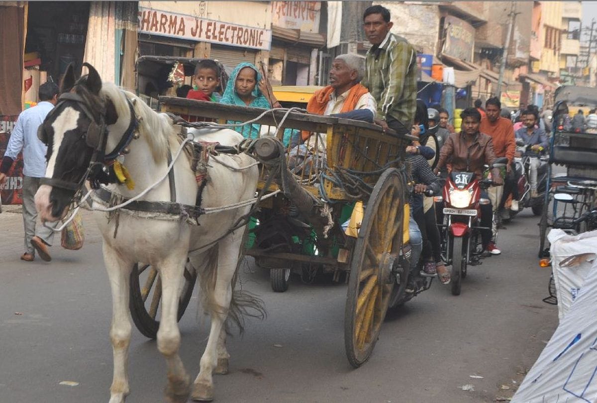 city bus drivers' strike second day in agra