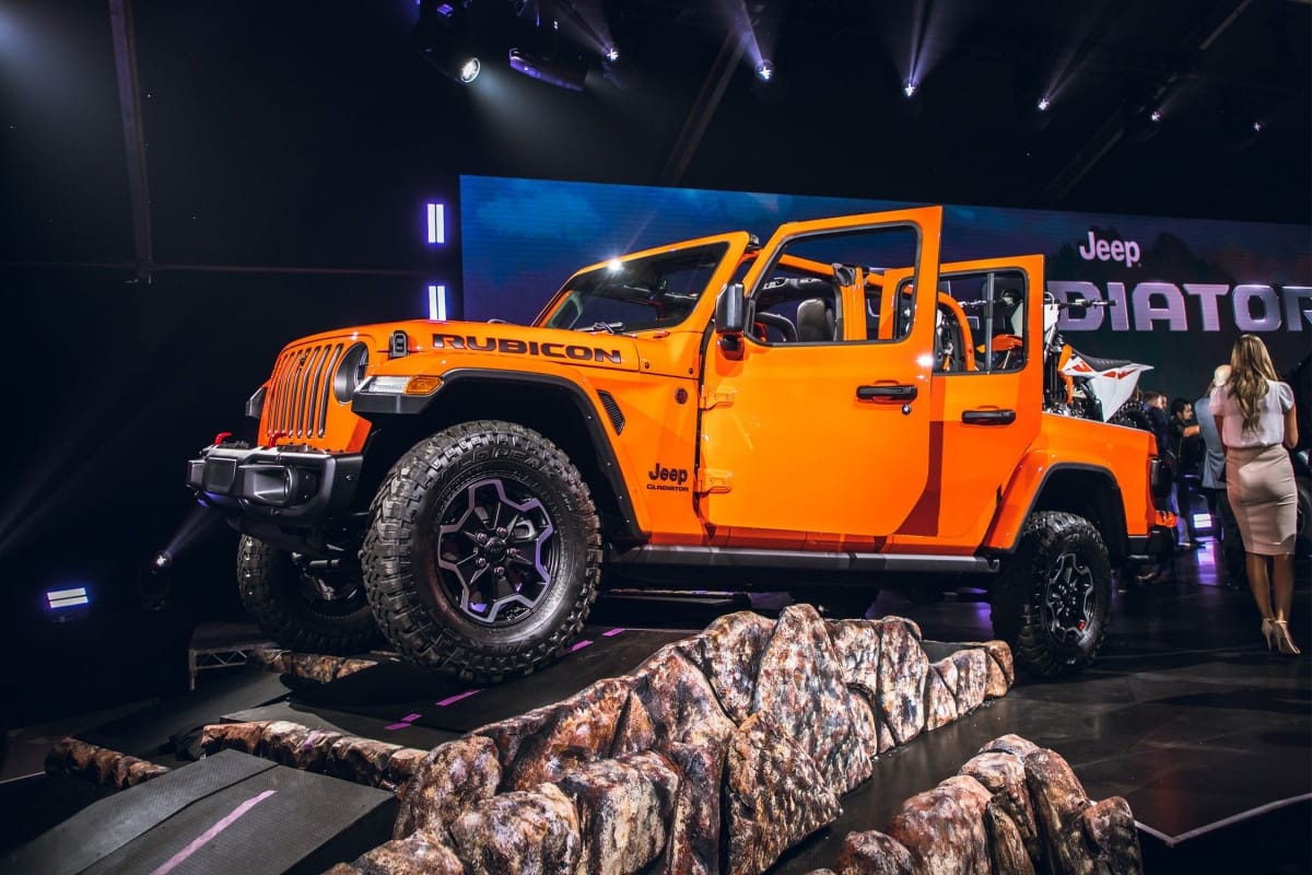 Jeep showcased its longest suv at motorshow