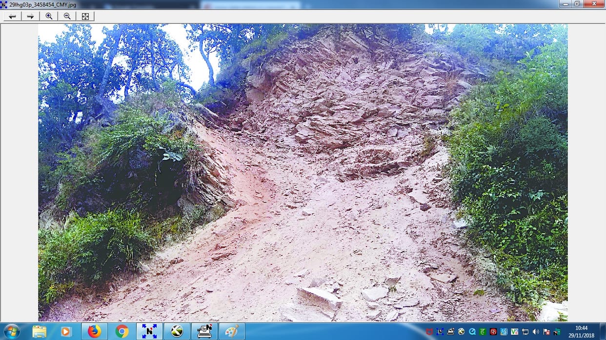 Mafia rubbing rocks and paving stones