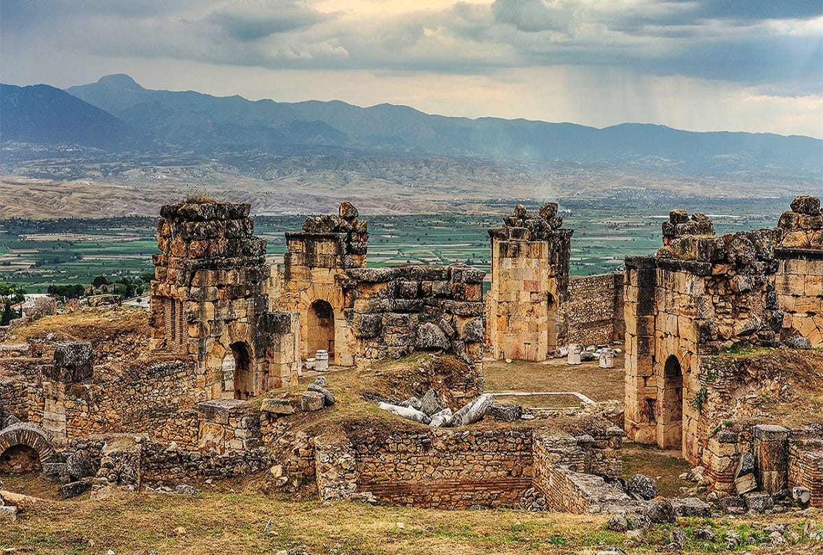 Gate to Hell Pluto's Gate Roman Pamukkale Gate to Underworld Found In Turkey