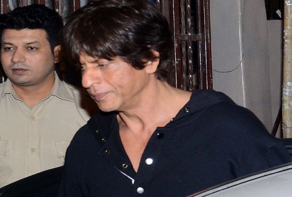 SRK company arrives high court after legal notice of DSGPC on film Zero poster
