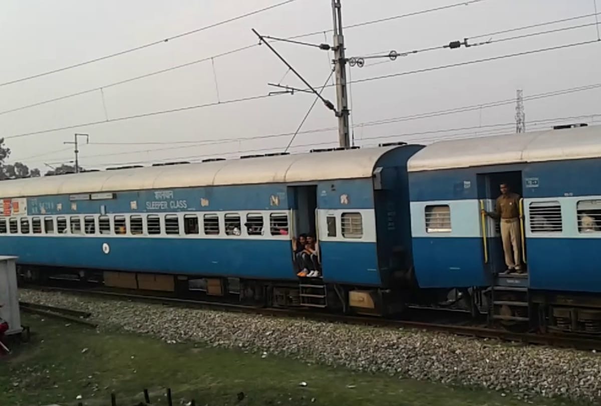passengers will get trains of balrampur and dahod from charbagh station